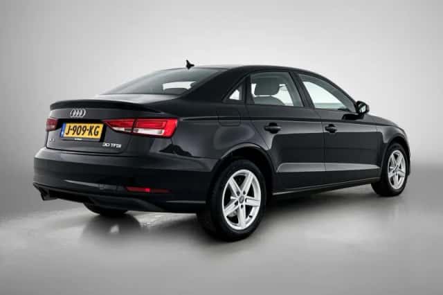 Audi A3 (2020) thumbnail 4