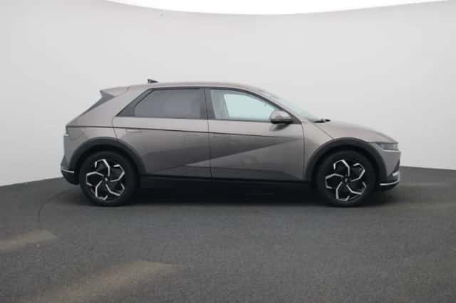 Hyundai Ioniq 5 (2022) thumbnail 6
