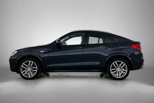 BMW X4 (2014) thumbnail 2