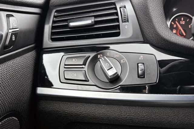 BMW X4 (2014) thumbnail 16