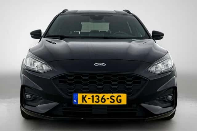 Ford Focus (2019) thumbnail 5