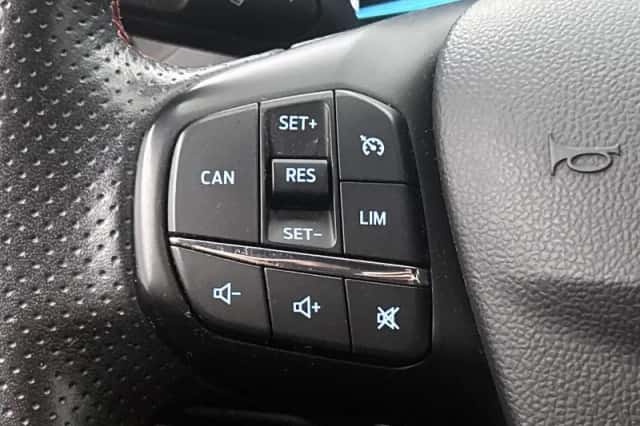 Ford Focus (2019) thumbnail 6