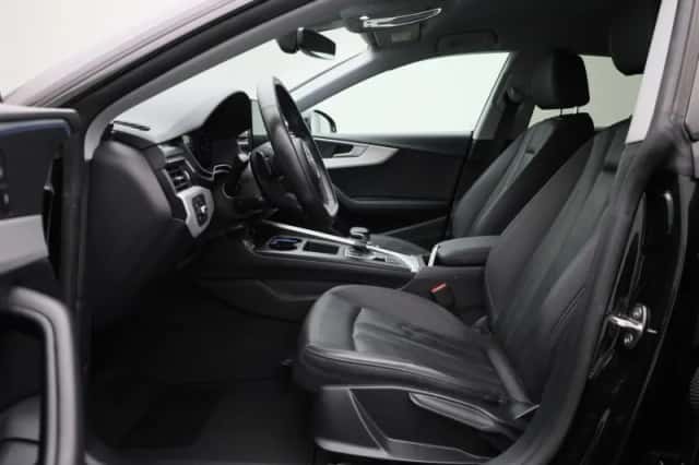 Audi A5 (2021) thumbnail 11