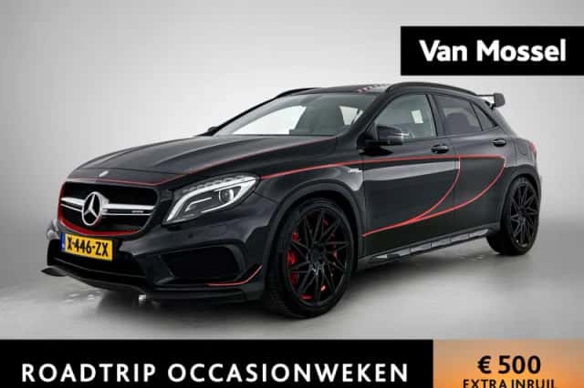 Mercedes-Benz GLA (2015) thumbnail 1