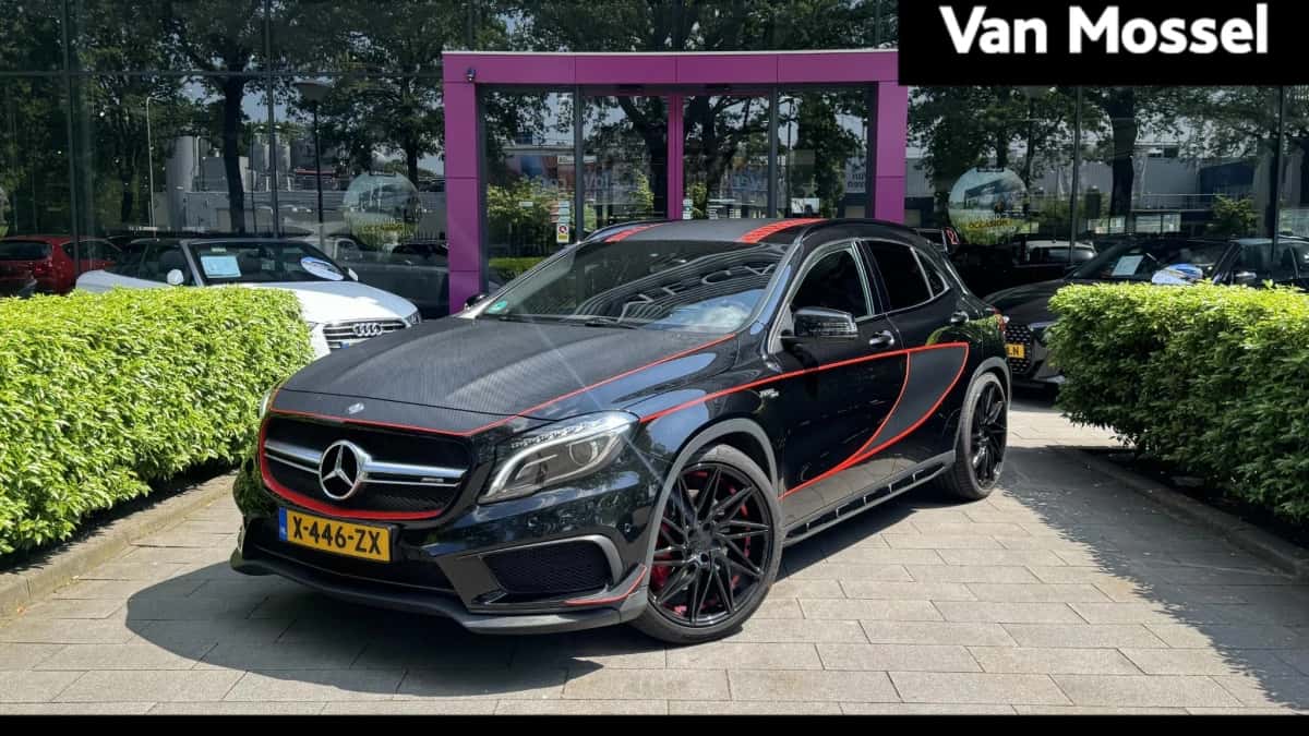 Mercedes-Benz GLA — foto 1