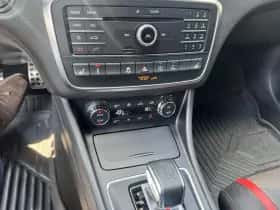 Mercedes-Benz GLA thumbnail 13