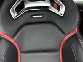 Mercedes-Benz GLA (2015) thumbnail 17