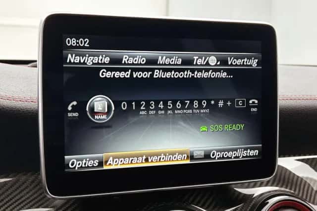 Mercedes-Benz GLA (2015) thumbnail 18