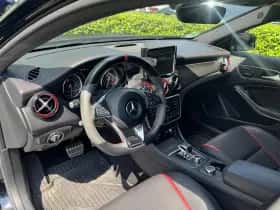 Mercedes-Benz GLA thumbnail 5
