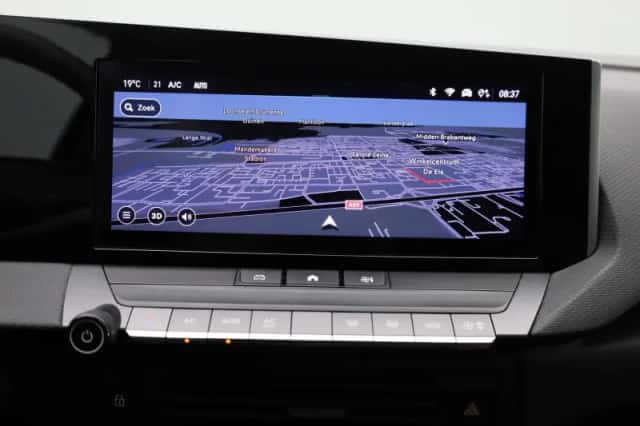 Opel Astra (2023) thumbnail 16