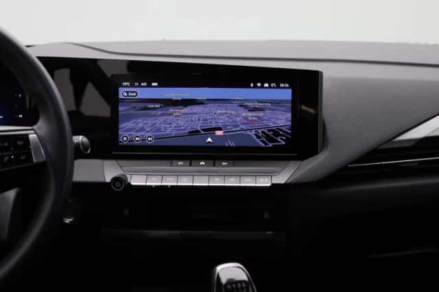 Opel Astra (2023) thumbnail 9