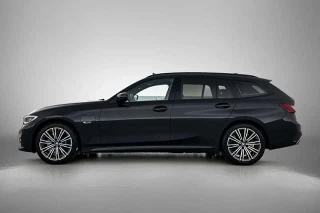 BMW 3-Serie (2021) thumbnail 2