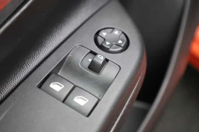 Opel Corsa (2022) thumbnail 26