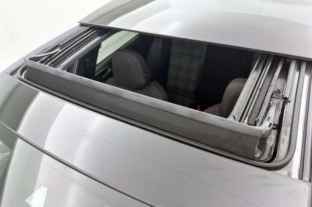 Volkswagen Polo (2024) thumbnail 32