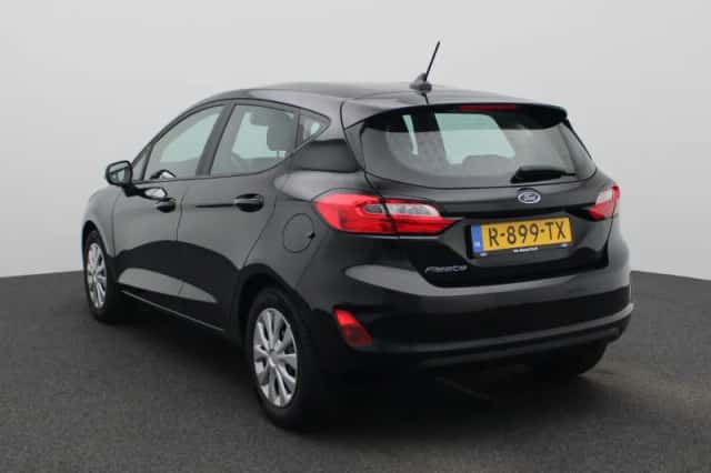 Ford Fiesta (2022) thumbnail 2