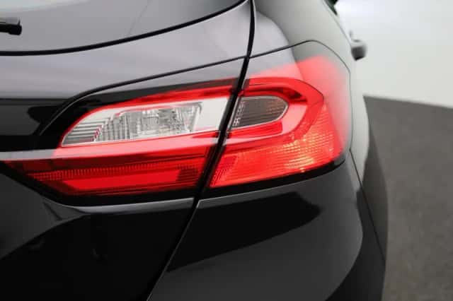 Ford Fiesta (2022) thumbnail 32