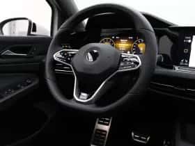 Volkswagen Golf (2022) thumbnail 10