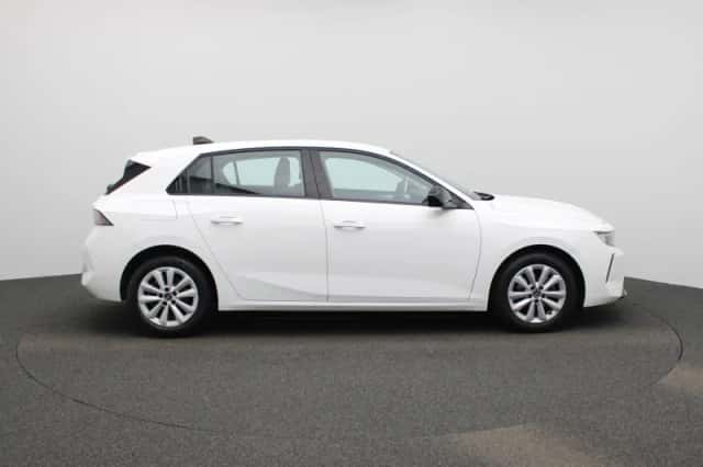 Opel Astra (2023) thumbnail 6