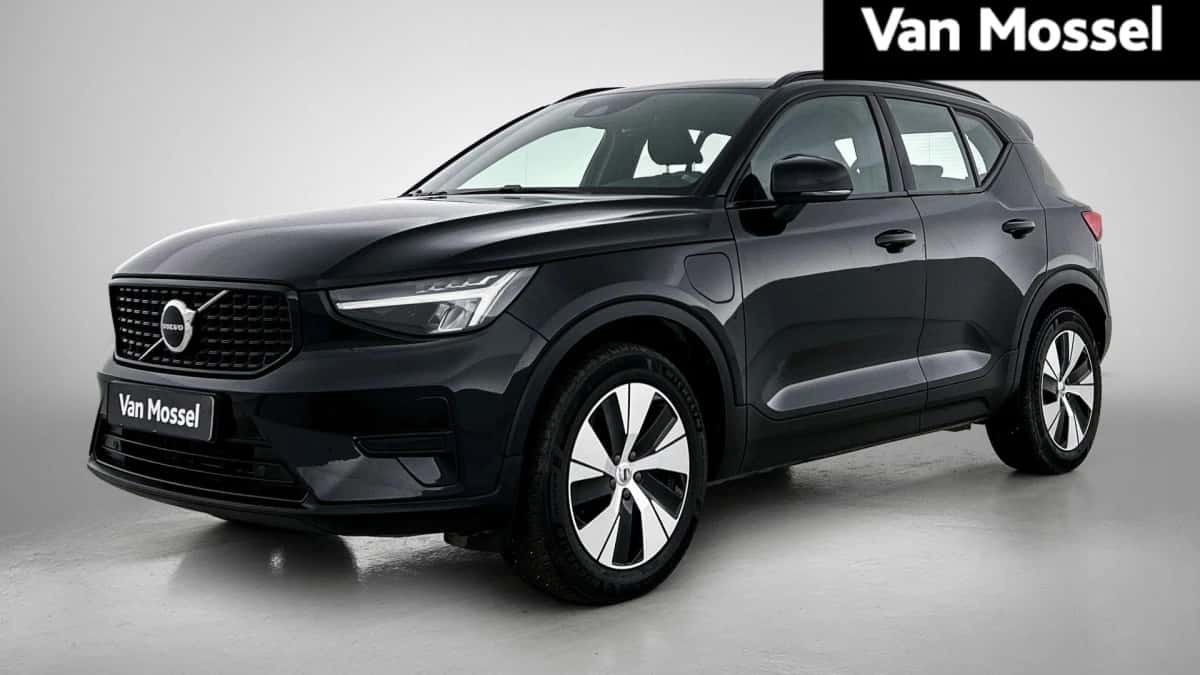 Volvo XC40 — foto 1
