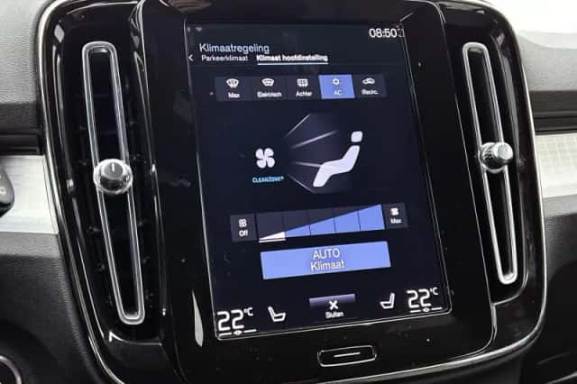 Volvo XC40 (2023) thumbnail 35