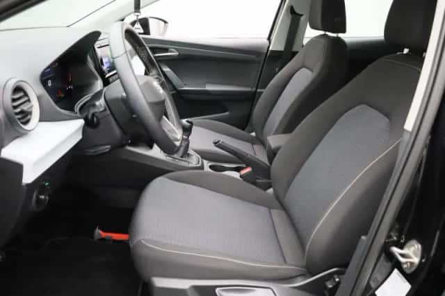 SEAT Ibiza (2023) thumbnail 11