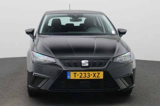 SEAT Ibiza (2023) thumbnail 3