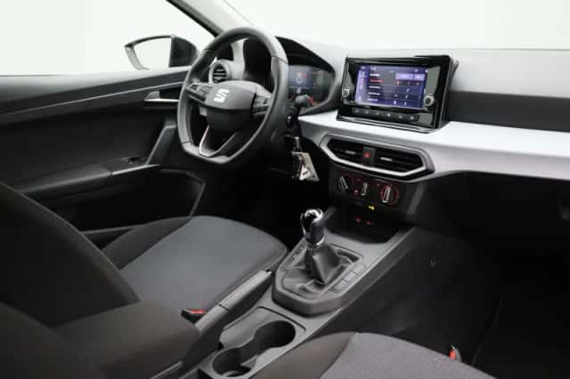 SEAT Ibiza (2023) thumbnail 33