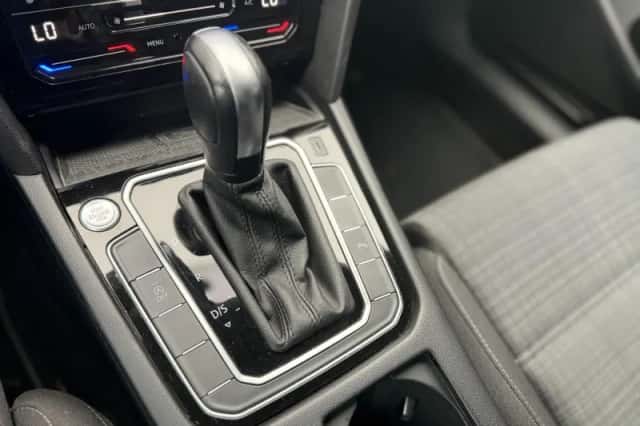 Volkswagen Passat (2020) thumbnail 6