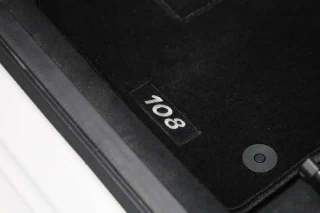 Peugeot 108 (2021) thumbnail 22