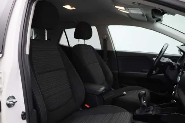 Kia Stonic (2020) thumbnail 28