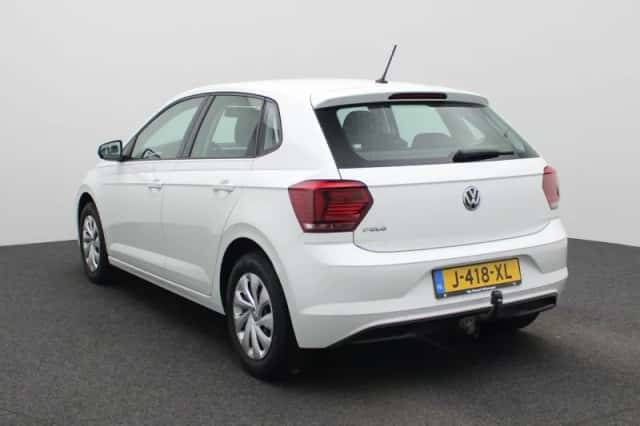 Volkswagen Polo (2020) thumbnail 2