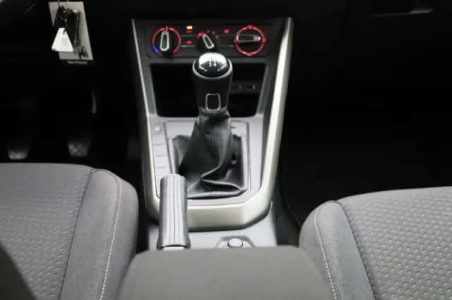 Volkswagen Polo (2020) thumbnail 10