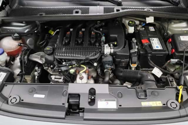 Peugeot 208 (2023) thumbnail 27