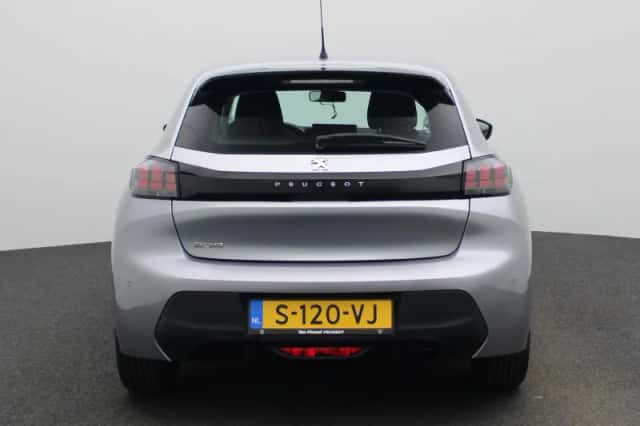Peugeot 208 (2023) thumbnail 5