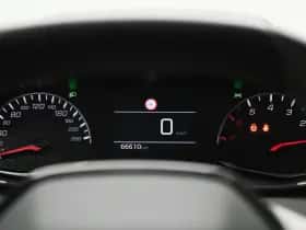 Peugeot 208 thumbnail 8