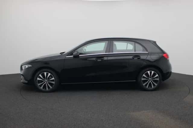 Mercedes-Benz A-Klasse (2023) thumbnail 4