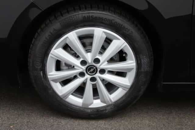 Opel Astra (2022) thumbnail 14