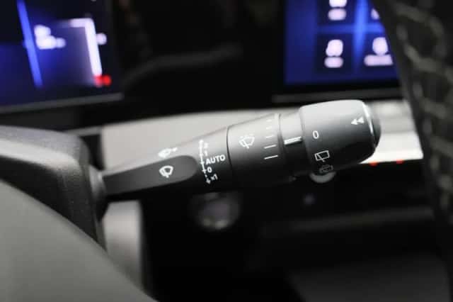 Opel Astra (2022) thumbnail 20