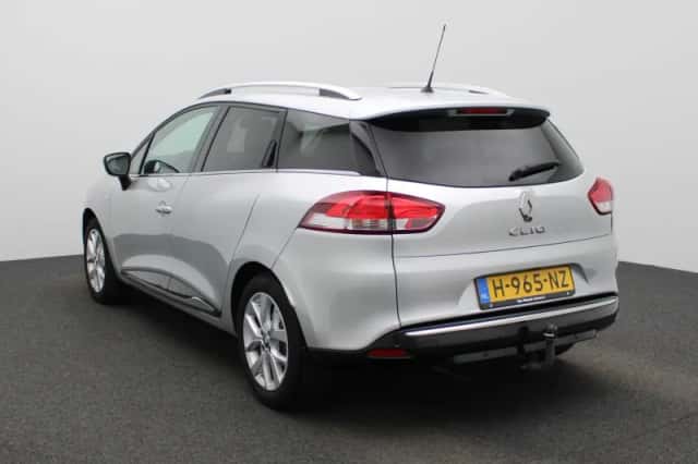 Renault Clio (2020) thumbnail 2