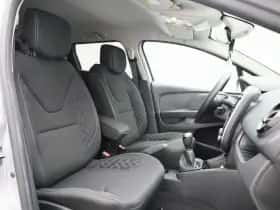 Renault Clio thumbnail 28