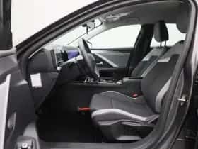 Opel Astra (2023) thumbnail 11