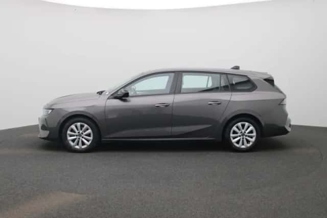 Opel Astra (2023) thumbnail 4
