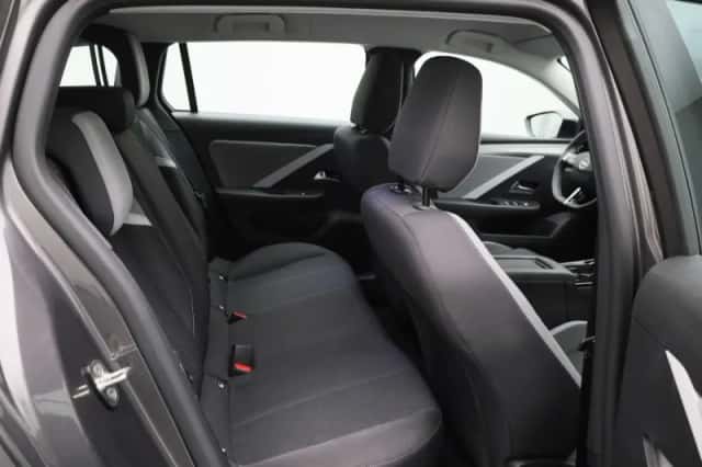 Opel Astra (2023) thumbnail 31