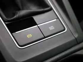 Volkswagen Golf (2021) thumbnail 25