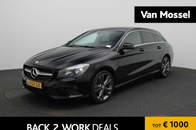 Mercedes-Benz CLA-Klasse (2015) thumbnail 1