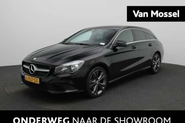 Mercedes-Benz CLA-Klasse (2015) thumbnail 1