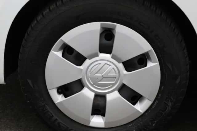 Volkswagen Up! (2021) thumbnail 12