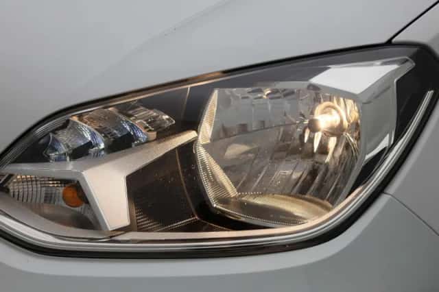 Volkswagen Up! (2021) thumbnail 13