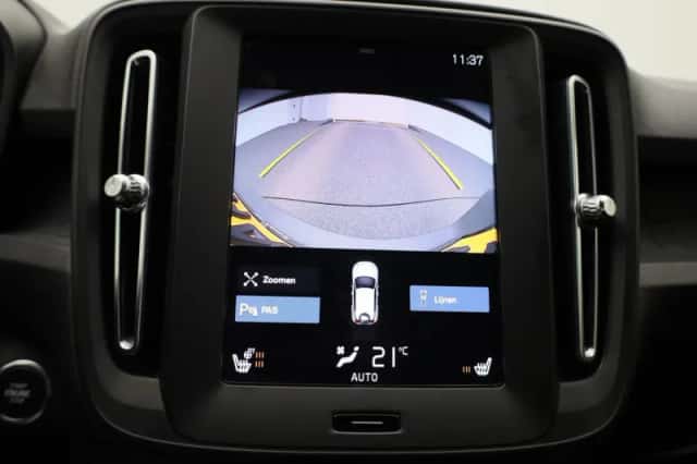 Volvo XC40 (2021) thumbnail 26