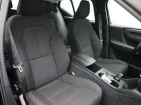 Volvo XC40 thumbnail 33